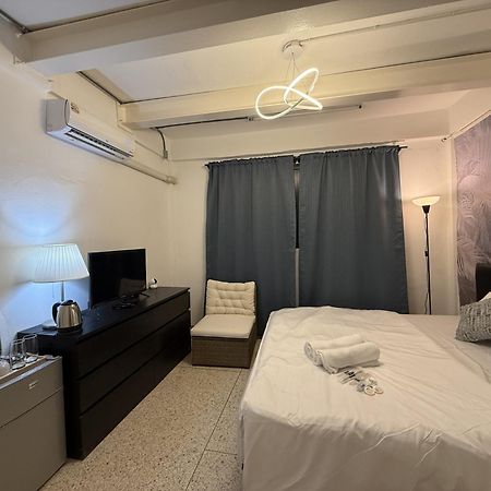 Twenty Two Place Sukhumvit 22 กรุงเทพมหานคร ภายนอก รูปภาพ