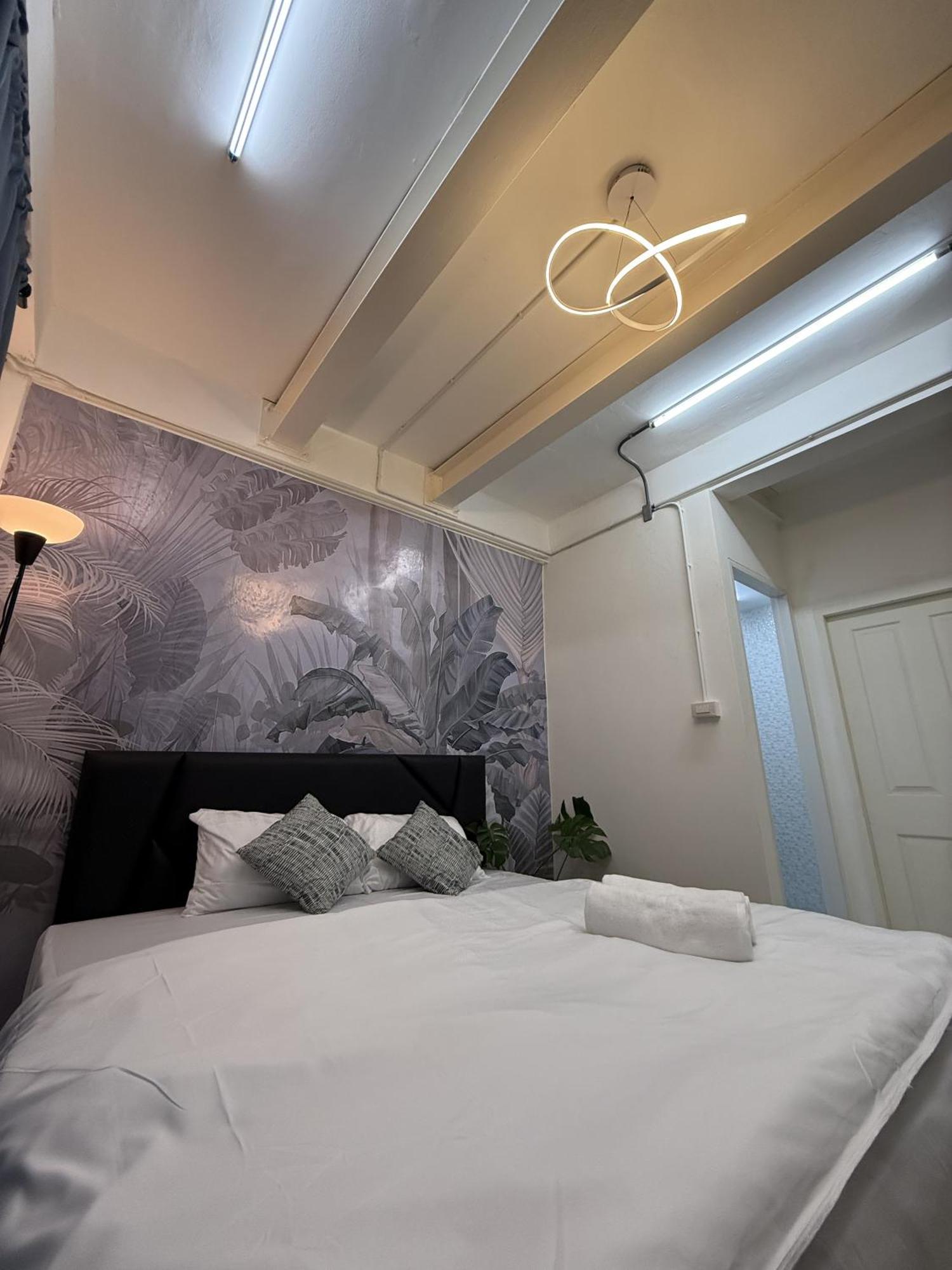 Twenty Two Place Sukhumvit 22 กรุงเทพมหานคร ภายนอก รูปภาพ